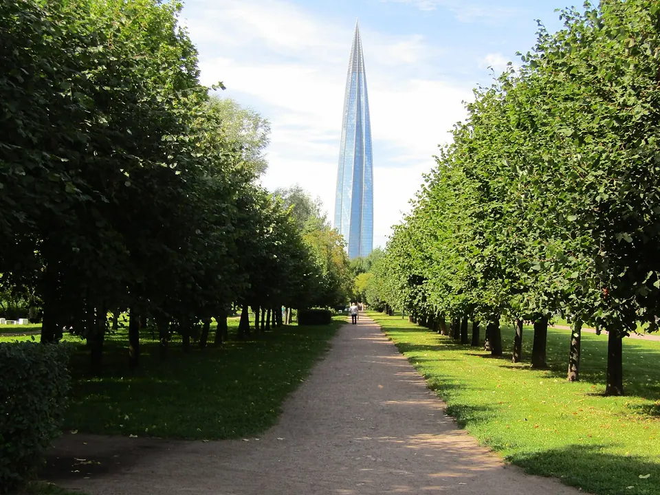 Парк 300-летия Санкт-Петербурга