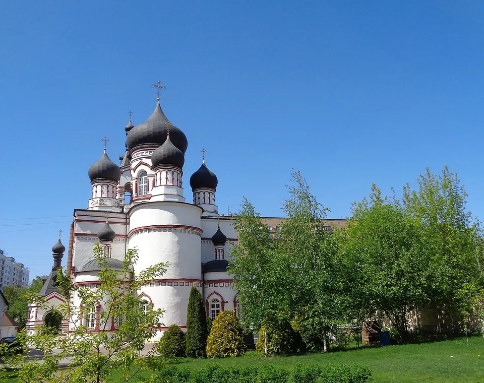 Храм Димитрия Солунского на Благуше
