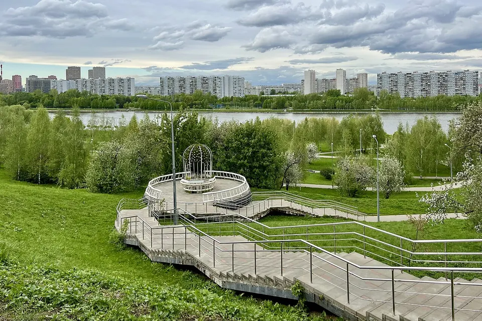 Братеевский каскадный парк