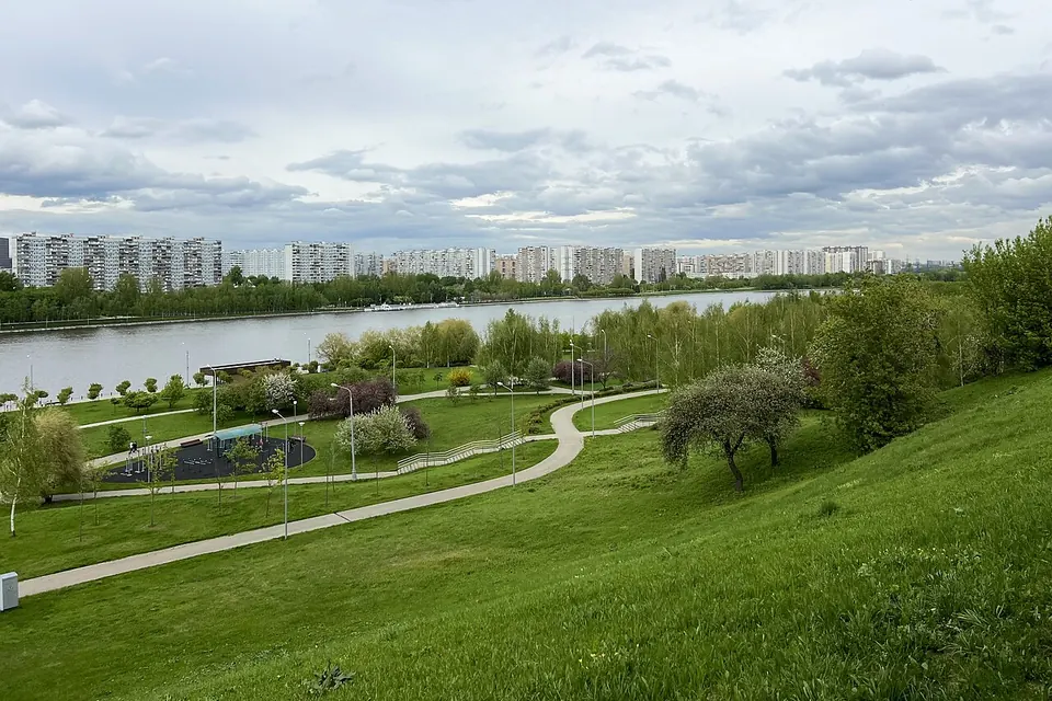 Братеевский каскадный парк