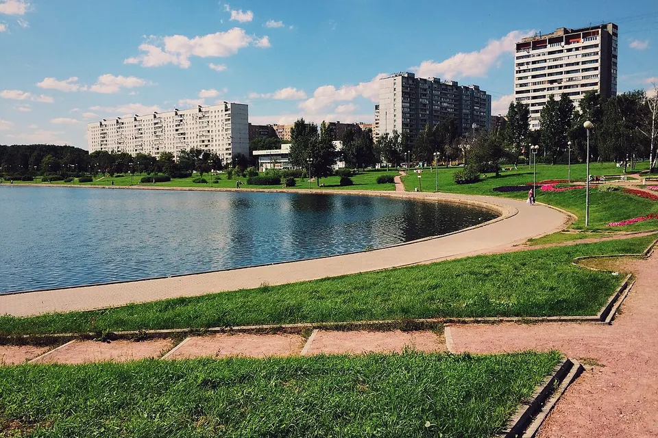 Гольяновский пруд