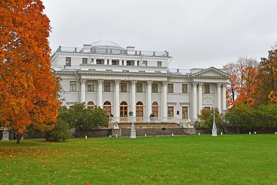 Елагиноостровский дворец