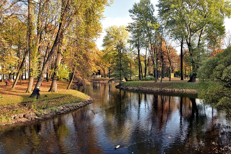 Лопухинский сад