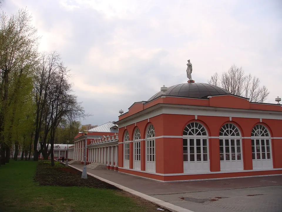 Воронцовский парк (усадьба Воронцово)