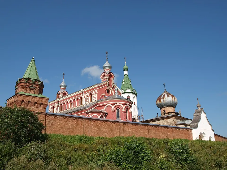 Никольский мужской монастырь