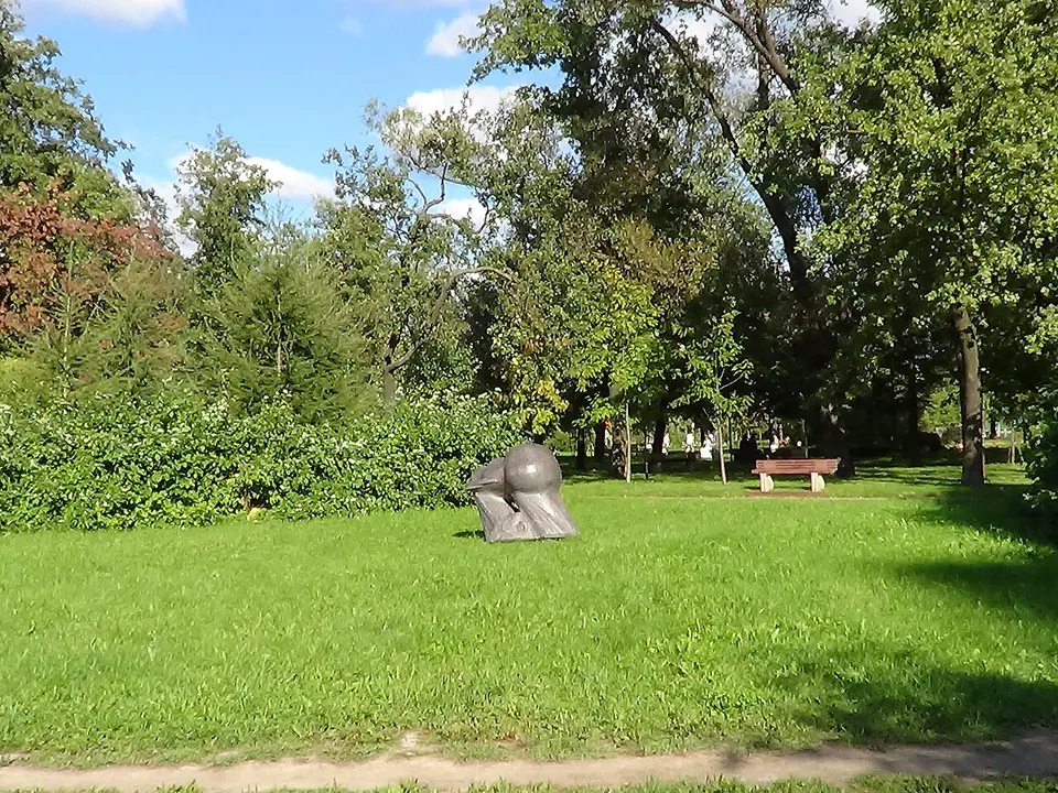 Малоохтинский парк