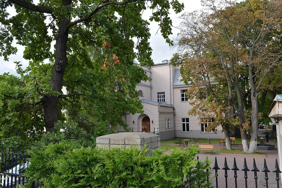 Петровский парк